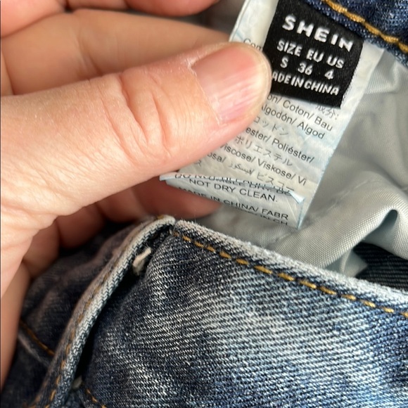 Shein High Rise Wide Leg Blue Distressed Women's Jeans Size 4 - Picture 5 of 6